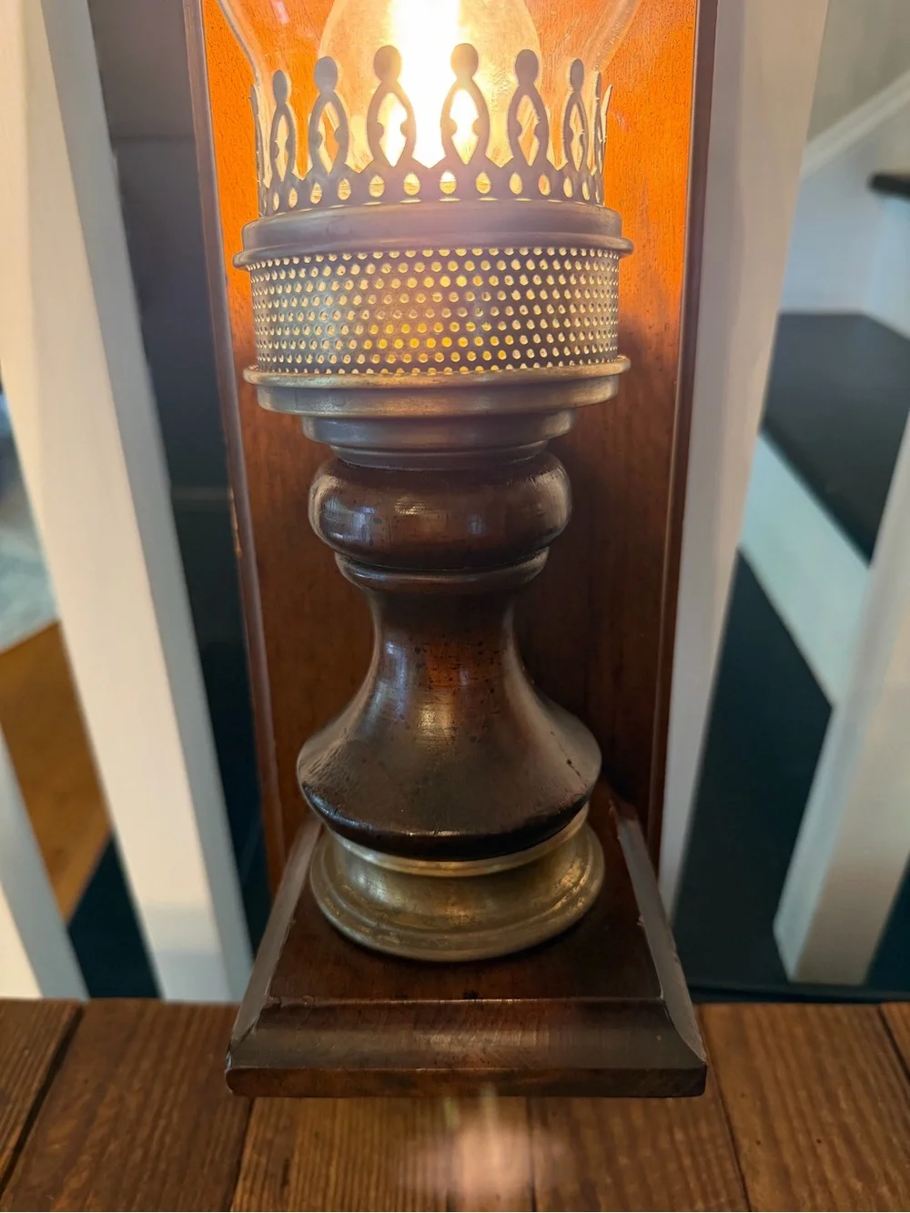 Amazing Vintage Wood Wall Sconce with Clear Glass Chimney